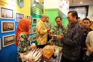 hukum